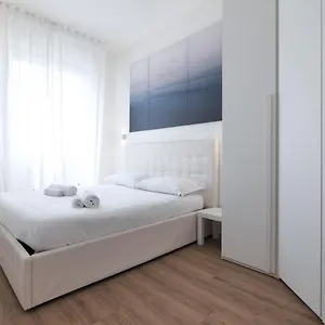 Primopiano - Padova 320 , Mediolan Włochy