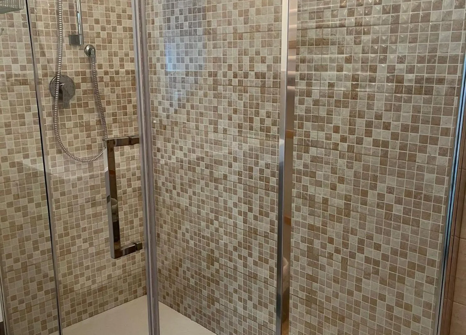 Gl Golden City Apartments カターニア